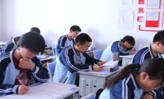 蘭州新華期中考試 磨礪學(xué)子實(shí)力 鑄就未來之星