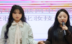 顏值經濟浪潮下，互聯網+美妝與形象設計如何重塑行業格局？