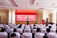 規劃明天，筑夢遠航 ——蘭州新華互聯網學校開展2021級秋季新生學業規劃講座