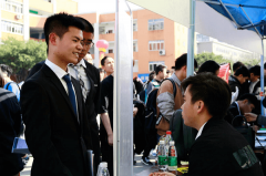 面對爆款專業，該如何抉擇？