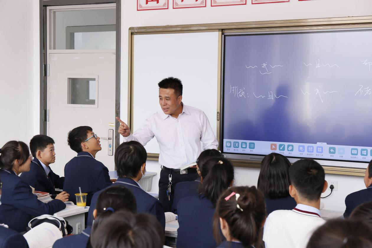 中考不如愿，初中畢業學什么技術好一點？去哪里學？