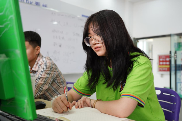 完爆UI設(shè)計,0基礎(chǔ)入門UI設(shè)計要考慮什么?