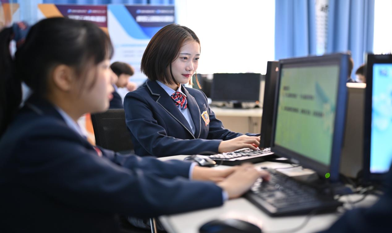 孩子上學(xué)到一半,發(fā)現(xiàn)學(xué)校不具備招生資格!中職學(xué)校怎么選?