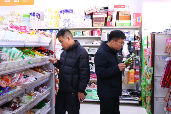 蘭州新華食品安全檢查-強化校園食品監(jiān)管 筑牢食品安全“網(wǎng)”